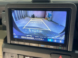 リアカメラ付で、後方をナビ画面で確認。車庫入れも安心です。もちろん、バックギアと連動しています。