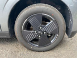 【タイヤ・ホイール】 純正14インチアルミホイール タイヤサイズ《155/65R14》になります。