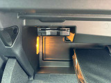 ETC車載器です。ご納車当日からスムーズに高速道路をご利用いただけます。