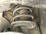 お車を安心してお乗りいただく為には、足回りの定期点検が欠かせません。サービスサポート(有償保証)では無料点検もご提供しており、安心のカーライフをお過ごしいただけるサポート体制が整っています。