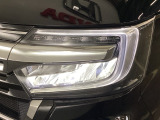 大き目のヘッドライトで、夜道も安全運転 明るく安心です。
