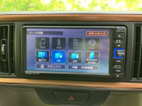多彩なメディアに対応し、お好みの音楽を高品質で楽しめます。スマートフォン連携も可能で便利です。