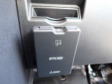 高速道路での乗り降りが楽々のETC付!(ご利用には別途セットアップ料金が必要です
