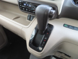 色々なお店で販売しているHonda車ですが、アフターサービスもすべてお任せ頂けるのは『Honda Cars正規販売店』だけ!!ご納車後もお住まいの地域の販売店にてアフターサービスをお任せいただけます♪