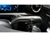 メルセデスジャパンが定めるサーティファイドカー(認定中古車)として登録を致しますので、納車時にはタイヤやバッテリー等も規定以下の数値であれば、整備代金を頂かず、無償で交換となります。ご安心下さい。