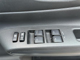 ワンオーナー 1.8X 4WD 7人乗り 純正SDナビ TV ブルートゥース ETC