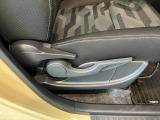 延長保証につきましてはお求めいただく車両によって保証料が異なりますので、当店スタッフまでお気軽にお問い合わせくださいませ。