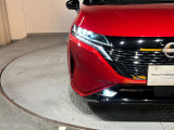 LEDヘッドライトが明るく照らします☆