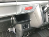 工夫を凝らした収納。限られたスペースを活用しています。
