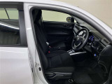 フロントシートです。シートは車両から取り外して徹底洗浄!安心してお座りいただけます!