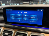 車両は屋内展示しておりますので天候に関係なくごゆっくりコンディションご確認頂けます。車両を倉庫へ保管している場合が御座いますのでご来店前に在庫確認頂けると幸いです。TEL072-784-8800