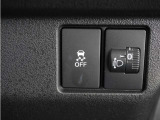 ◆VSA◆横滑り防止装置が装備されています。コーナーリング時の横すべりを抑える機能と、車両の急激な挙動変化を抑える機能で、安定した走行を実現しています。運転に安心とゆとりが出来ます。