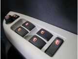 操作性が良い、運転席ドアスイッチ!