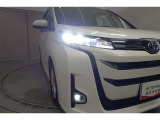 話題のLEDヘッドランプが採用されております! 省電力で長寿命、しかもとても明るく熱くなりにくい性質を持ったライトになります。虫も寄ってきにくい性質も持っております。