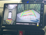 【パノラマモニター】専用のカメラにより、上から見下ろしたような視点で360度クルマの周囲を確認することができます☆死角部分も確認しやすく、狭い場所での切り返しや駐車もスムーズに行えます。