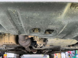 当社は自社認証整備工場も完備しており、納車前整備や一般車検・点検など、お客様が安心して長くお使い頂ける様にメンテナンス面に対して細かく整備しております。ご納車もご安心下さい