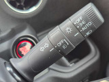 扱いやすさに配慮されたウインカーレバー。運転時の安心感を高めます。