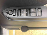 ダイハツ沼津販売の認定U-CARは新車メーカー保証に準じた1年間無償の「まごころ保証」が付いています。また認定車以外でも3ヶ月又は5000kmの保証が付いているのでリーズナブルなお車も安心です。