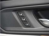 ◆ドライビングポジションシステム◆Hondaスマートキー、DRIVER1・DRIVER2のそれぞれにシート位置を記憶でき、乗車時に使用キーを判別して自動で調整を行います。