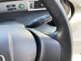 自社整備工場で点検整備をおこなってからお渡ししています。車検が残っている場合は『12ヶ月点検整備』を、車検整備付きの場合は『車検整備』をおこないます。整備費用は車両本体価格に含まれています。