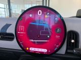 MINIのインテリアは初代から一貫してクラシックMINIのインテリアをモチーフにしております。