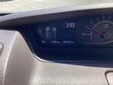 モニターも見やすく、ガイド線が車の動きを予測して駐車がしやすくなっています。