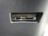 高速道路の料金所をスムーズに通過できるETC車載器♪※別途セットアップ料金を申し受けます。