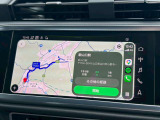 Googleマップの行先は、音声操作で簡単に設定できます。渋滞情報も表示されます。