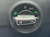 【 オートライト 】オートライトなのでライトの点け忘れを気にすることなく運転が出来ます♪//