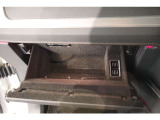 お気軽にお問い合わせください。Tel:075-325-0440 Mobile:070-2313-8676  中古車担当:時女まで