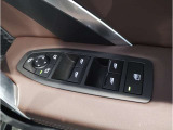 車の乗り降りの際に必ず触るドアハンドルです。使用感が気になる方はお気軽にお申し付けくださいませ。
