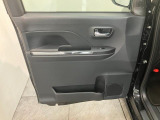 延長保証につきましてはお求めいただく車両によって保証料が異なりますので、当店スタッフまでお気軽にお問い合わせくださいませ。