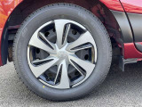 純正ホイールカバー付スチールホイール 185/60R15