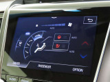 ステアリングヒーターと運転席と助手席にシートヒーターを装備しております。