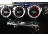 お気軽にお問い合わせください。Tel:075-325-0440 Mobile:070-2313-8676  中古車担当:時女まで