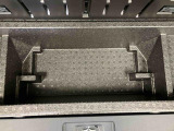 ナビやETCなど用品もご要望に応じてご対応させて頂きます。