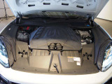 4.0 L V型8気筒ツインターボエンジン
