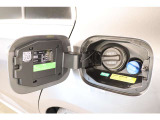 お気軽にお問い合わせください。Tel:075-325-0440 Mobile:070-2313-8676  中古車担当:時女まで