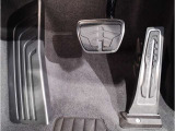 ★全国納車可能!★15年連続BMW販売台数全国TOPの信頼と実績!★お勧めの1台!早い者勝ちです!★詳細はBPS箕面店【072-721-8505】迄お気軽に♪★