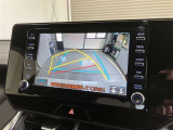 カラーバックガイドモニター!ハンドル切れ角に連動した予測線表示があり確認しやすい!