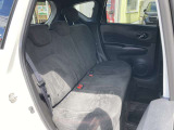 車内広々としており天井も高いので快適にお過ごしいただけます!