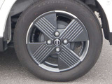 14インチアルミホイール!!格好良くてホイールがあなたの愛車をいっそう輝かせます☆