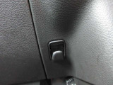 助手席荷物フック