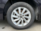 タイヤサイズは205/60R16!純正アルミホイール装着です!