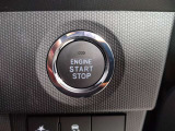 ◇スマートキー◇始動はブレーキを踏みながら、ENGINESATRT・STOPスイッチををワンプッシュするだけです!バックやポケットに携帯していればスマートキーを取り出す必要はありません!