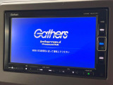 【純正ナビ】人気の純正ナビを装備。オーディオ機能も充実しており、Bluetooth接続すればお持ちのスマホやMP3プレイヤーの音楽を再生可能!毎日の運転がさらに楽しくなります!!