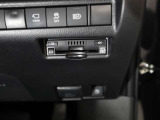 ETC車載器が搭載されているので、高速道路の乗り降りもノンストップで通過できます♪