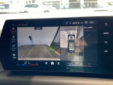 鮮明なバックカメラと上空からのサラウンドビューで駐車もラクラク。