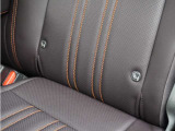 ◆ISOFIX◆シートベルトいらずでチャイルドシートと固定金具を連結するだけでガッチリ固定できます。