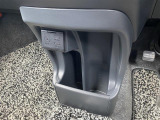 当店のお車をご覧いただきましてありがとうございます。お車についてのご質問やお見積りのご依頼、ご購入にあたってのご相談などは無料電話(0078-6002-312860)にお気軽にお問い合わせ下さい!